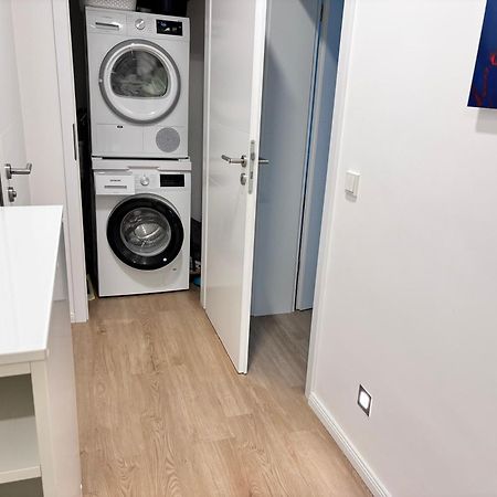 Raum2Go - No1 Modernes Ruhiges 2-Schlafzimmer Apartment City & Park ヴィースバーデン エクステリア 写真