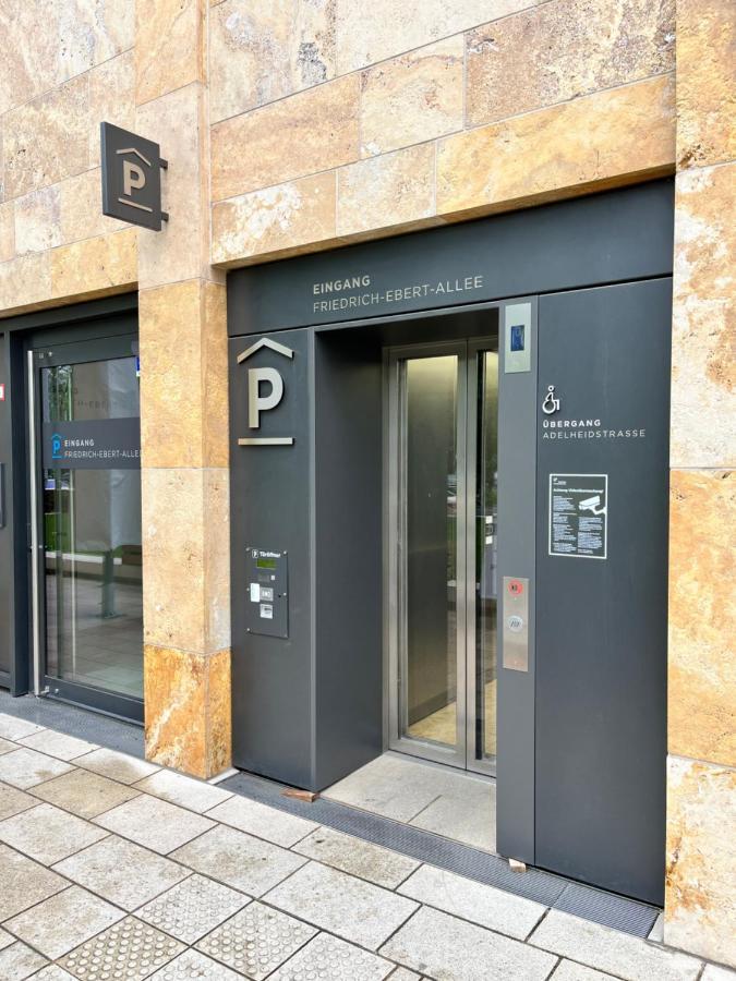 Raum2Go - No1 Modernes Ruhiges 2-Schlafzimmer Apartment City & Park ヴィースバーデン エクステリア 写真